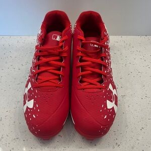 Under Armour Men’s Red and White Baseball Cleats